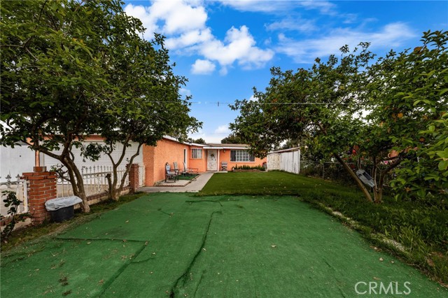Detail Gallery Image 4 of 41 For 526 Nottingham Ave, Santa Ana,  CA 92703 - 4 Beds | 2 Baths