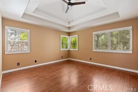 Detail Gallery Image 14 of 28 For 10961 Gray Place, Tustin,  CA 92782 - 4 Beds | 2/1 Baths