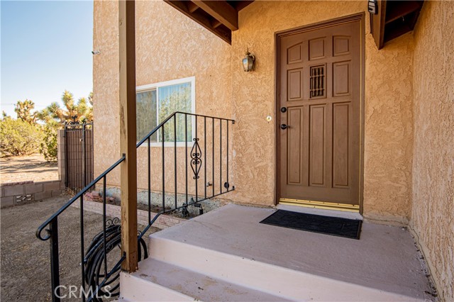 36457 Harold 3rd Street, Palmdale CA: https://media.crmls.org/medias/663d8081-90d2-4a59-ac96-ac7ed08d9b9a.jpg