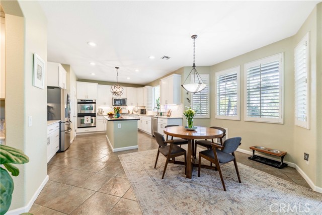 17 Ponte Brava, Lake Elsinore CA: https://media.crmls.org/medias/663da97a-e685-4052-ae87-99674652c631.jpg