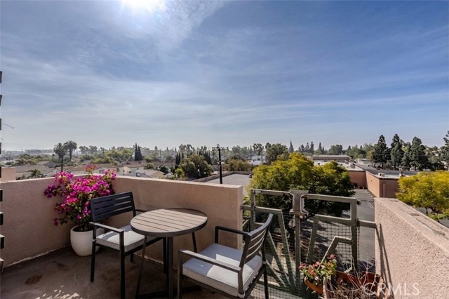 Detail Gallery Image 21 of 32 For 450 E 4th St #423,  Santa Ana,  CA 92701 - 1 Beds | 1 Baths