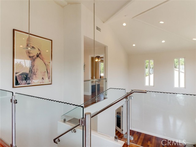 Detail Gallery Image 37 of 60 For 12621 Costa Dr, Hawthorne,  CA 90250 - 4 Beds | 5 Baths