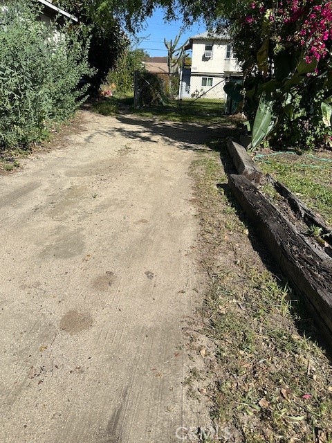 Detail Gallery Image 3 of 4 For 132 Everett St, Glendale,  CA 91205 - 1 Beds | 1 Baths