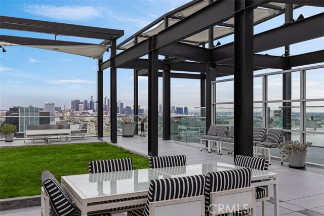 Detail Gallery Image 21 of 30 For 3810 Wilshire Bld #802,  Los Angeles,  CA 90010 - 1 Beds | 1 Baths