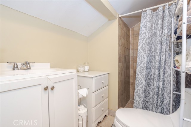 Detail Gallery Image 26 of 45 For 17629 Los Alimos St, Granada Hills,  CA 91344 - 4 Beds | 2 Baths