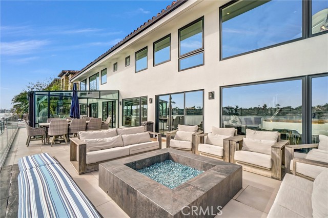 Detail Gallery Image 48 of 58 For 16412 Ardsley Cir, Huntington Beach,  CA 92649 - 4 Beds | 3/1 Baths