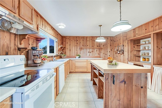 Detail Gallery Image 17 of 64 For 6750 Rainbow Heights Rd, Fallbrook,  CA 92028 - 4 Beds | 2 Baths