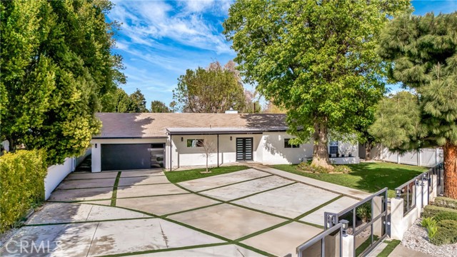 Details for 23245 Gonzales Drive, Woodland Hills, CA 91367