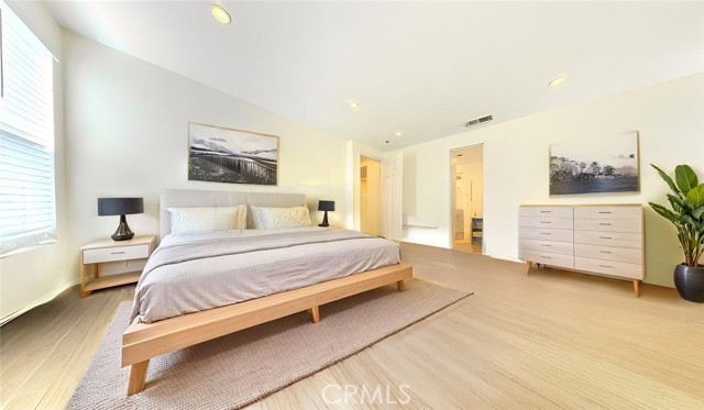 Detail Gallery Image 10 of 48 For 644 Milford, Los Angeles,  CA 90042 - 4 Beds | 3/1 Baths