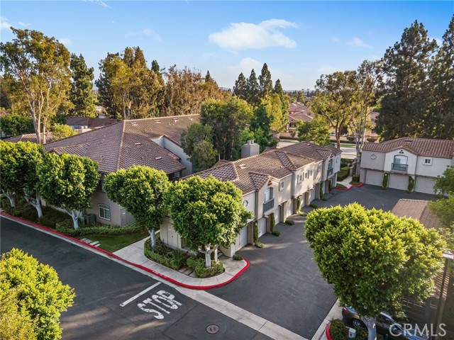 Detail Gallery Image 4 of 18 For 2800 Keller Dr #80,  Tustin,  CA 92782 - 2 Beds | 2 Baths