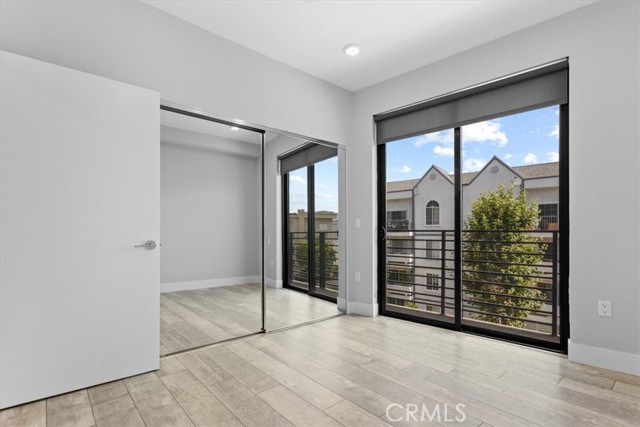 Detail Gallery Image 11 of 21 For 4383 Sepulveda Bld #201,  Sherman Oaks,  CA 91403 - 2 Beds | 2 Baths