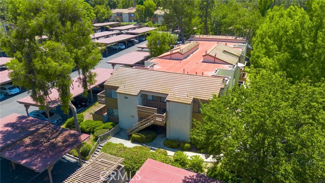 22824 Hilton Head Drive, Diamond Bar CA: https://media.crmls.org/medias/664084d5-23b3-42ff-b2f6-bfc5553fd504.jpg