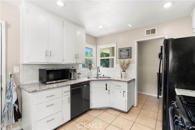 Detail Gallery Image 11 of 33 For 7766 Cassia Ave, Riverside,  CA 92504 - 4 Beds | 2 Baths