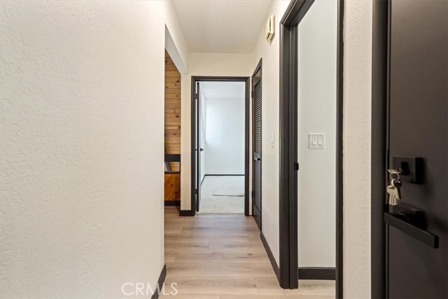 Detail Gallery Image 38 of 50 For 695 Grass Valley Rd, Lake Arrowhead,  CA 92352 - 3 Beds | 2 Baths