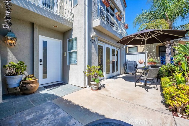 407 30th Street, Hermosa Beach, California 90254, 3 Bedrooms Bedrooms, ,3 BathroomsBathrooms,Residential,Sold,30th,SB24168203