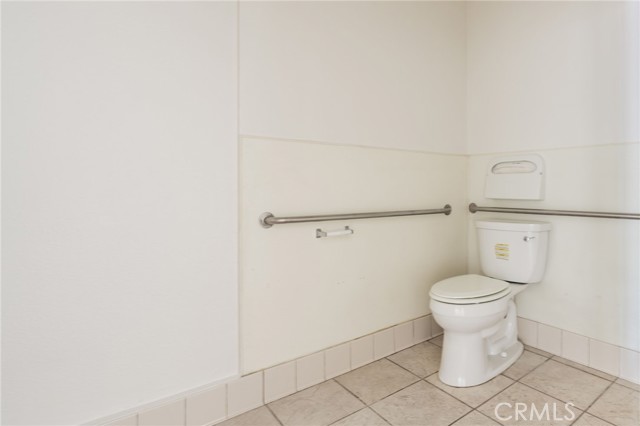 2410 E Thousand Oaks Boulevard, Thousand Oaks, California 91362, ,Commercial Lease,For Rent,2410 E Thousand Oaks Boulevard,CRPV24093420