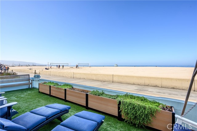 Detail Gallery Image 1 of 24 For 528 the Strand, Hermosa Beach,  CA 90254 - – Beds | – Baths