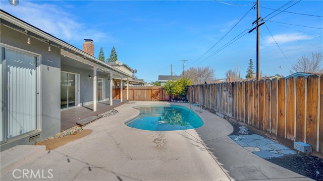 Image 24 of 28 For 2060 Loyola Way