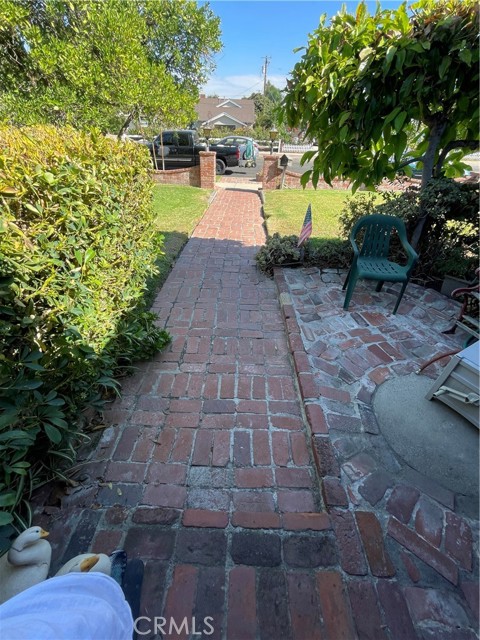 16312 Londelius Street photo 3