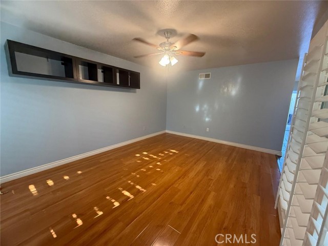 11459 Shippigan Way, Cypress CA: https://media.crmls.org/medias/6646b36d-c7a1-4edb-95df-ecaecb14ee67.jpg