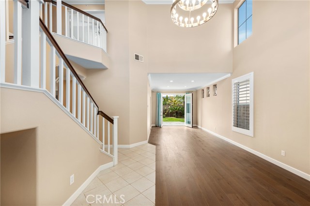 Detail Gallery Image 5 of 37 For 6772 Halifax Dr, Huntington Beach,  CA 92647 - 4 Beds | 3 Baths