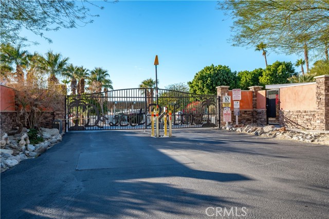 Detail Gallery Image 47 of 47 For 17555 Corkill Rd #27,  Desert Hot Springs,  CA 92241 - 3 Beds | 2 Baths