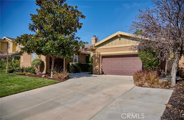 Detail Gallery Image 2 of 49 For 32118 Clear Springs, Winchester,  CA 92596 - 4 Beds | 2/1 Baths