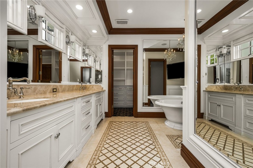 MLS #OC26144053 image #27