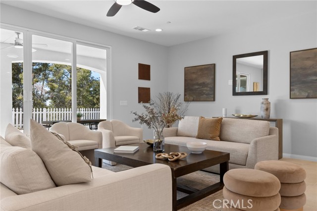 Detail Gallery Image 13 of 54 For 5612 Levanto St, Bakersfield,  CA 93306 - 4 Beds | 3 Baths