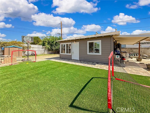Detail Gallery Image 6 of 40 For 242 S Buena Vista St, Hemet,  CA 92543 - 4 Beds | 2 Baths