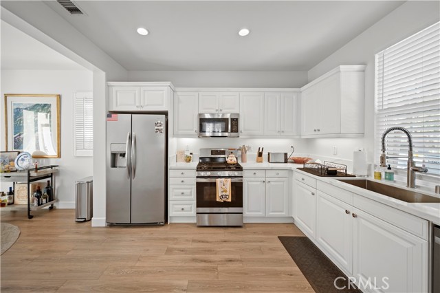 Detail Gallery Image 19 of 32 For 64 Greenhouse, Irvine,  CA 92603 - 2 Beds | 2/1 Baths