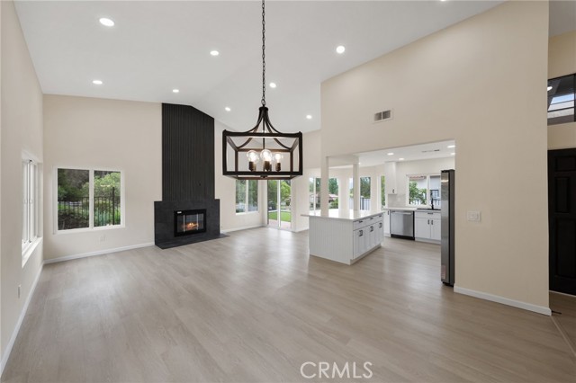 Detail Gallery Image 8 of 38 For 1723 Larkhaven Glen, Escondido,  CA 92026 - 3 Beds | 2 Baths