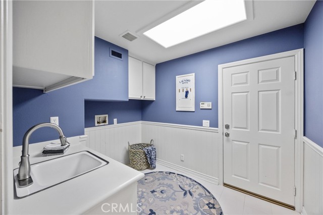 11 Chaparral Court, Rancho Santa Margarita CA: https://media.crmls.org/medias/664dec6b-e592-4802-be45-2b1a0ed94c37.jpg