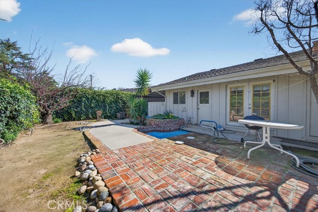 Detail Gallery Image 51 of 74 For 5867 E Club View, Fresno,  CA 93727 - 4 Beds | 2/1 Baths