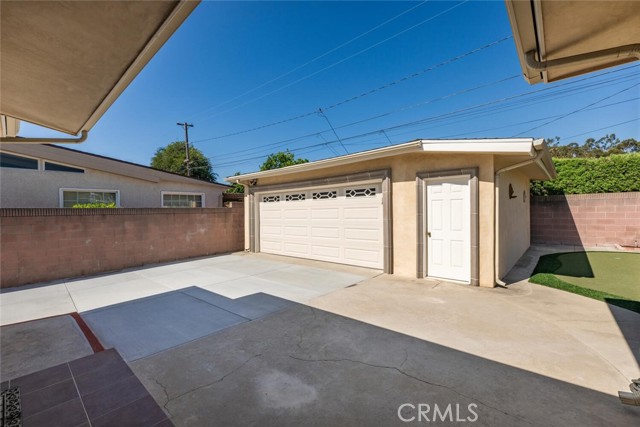 Detail Gallery Image 56 of 56 For 2701 Chatwin Ave, Long Beach,  CA 90815 - 3 Beds | 2 Baths