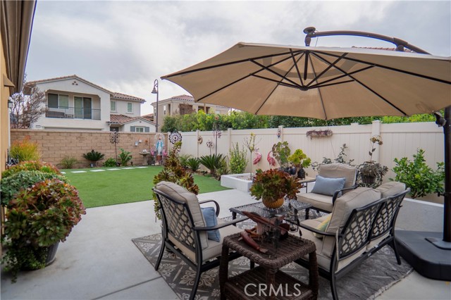 Detail Gallery Image 14 of 31 For 20525 Martingale, Saugus,  CA 91350 - 3 Beds | 3 Baths