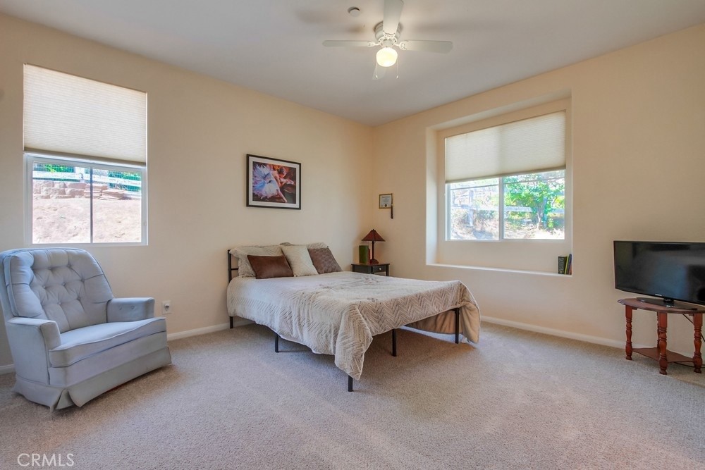 MLS #OC25182167 img 34