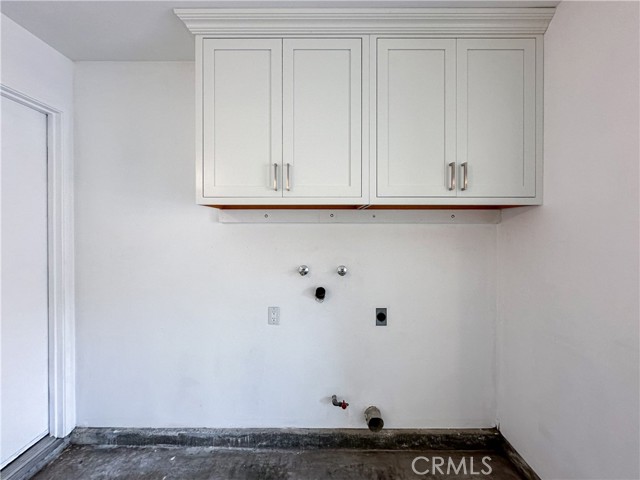 1012 S Country Glen Way, Anaheim CA: https://media.crmls.org/medias/665166ff-5b34-4e26-9851-05a284ac35b9.jpg