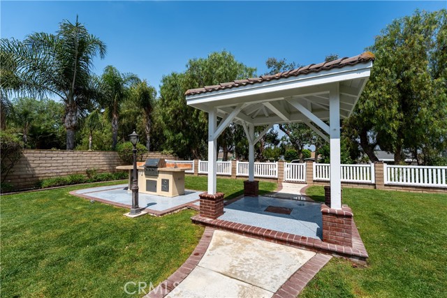 Image 22 of 30 For 960 Hemingway Drive