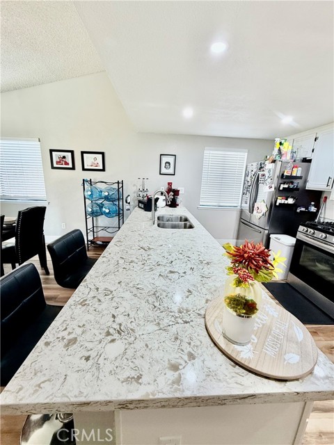 Detail Gallery Image 10 of 33 For 15143 Jacquetta, Moreno Valley,  CA 92551 - 3 Beds | 2 Baths