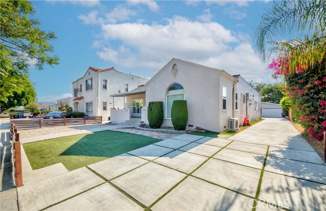 Detail Gallery Image 15 of 39 For 3015 Edgehill Dr, Los Angeles,  CA 90018 - – Beds | – Baths