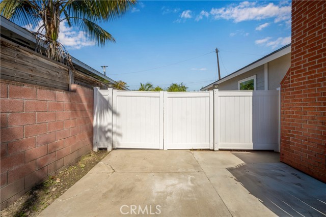 Detail Gallery Image 71 of 72 For 2731 N Rutgers Ave, Long Beach,  CA 90815 - 3 Beds | 2 Baths