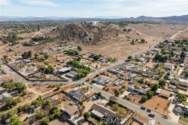 Detail Gallery Image 50 of 50 For 19475 Spalding Ave, Riverside,  CA 92508 - 4 Beds | 2 Baths