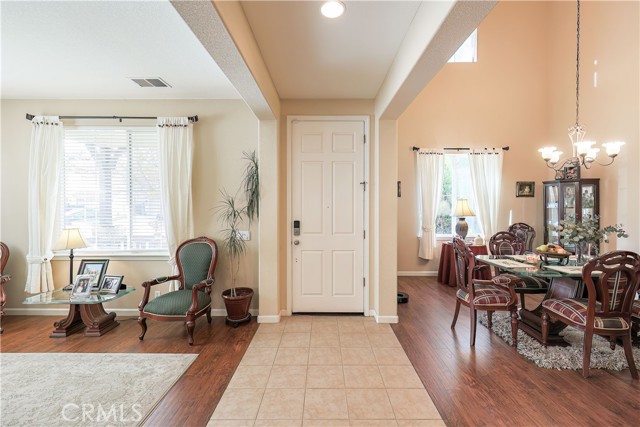 Detail Gallery Image 4 of 62 For 4096 Toulon Ct, Merced,  CA 95348 - 4 Beds | 3/1 Baths