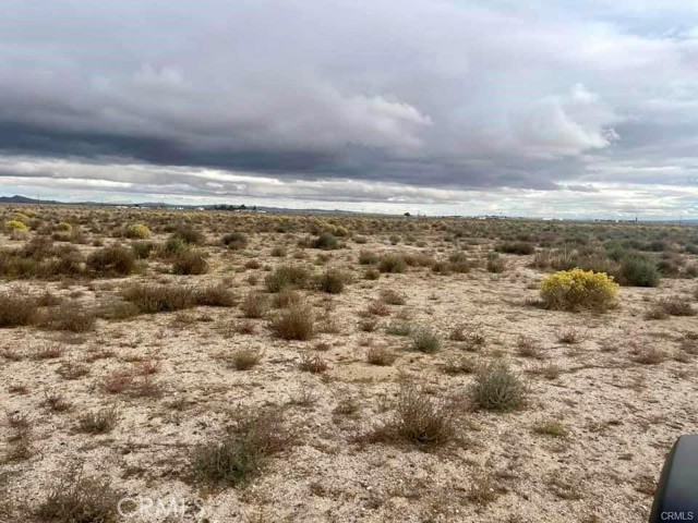 0 65th St. W & Ave G-4, Lancaster CA: https://media.crmls.org/medias/6656d9e7-7cd3-4688-8092-6e2efb94c6a4.jpg