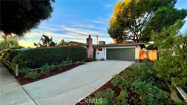 4042 Overland St, Riverside, CA 92503