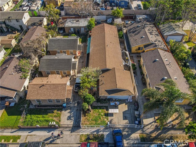 1230 W 88th, Los Angeles CA: https://media.crmls.org/medias/66578960-1d9d-4760-91e6-75b475ce035d.jpg