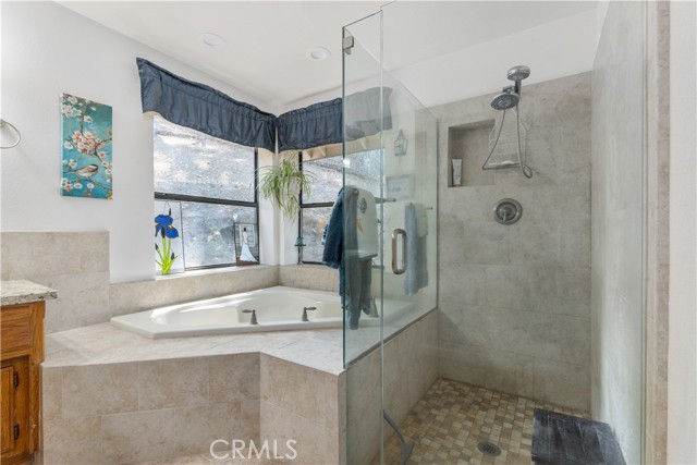 9555 Santa Cruz Road, Atascadero CA: https://media.crmls.org/medias/66580552-0af2-4e0f-a246-49cee92abd70.jpg
