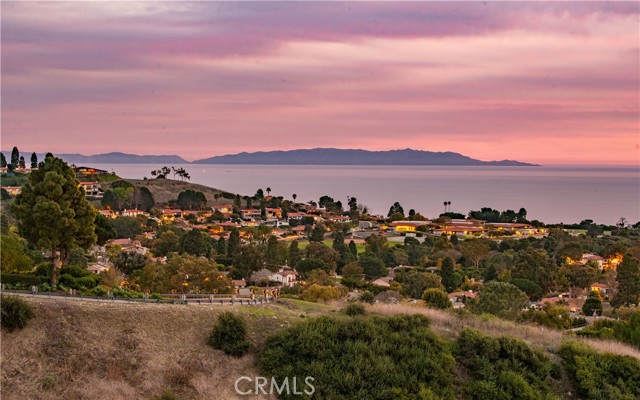 940 Paseo La Cresta, Palos Verdes Estates, California 90274, 5 Bedrooms Bedrooms, ,6 BathroomsBathrooms,Residential,For Sale,Paseo La Cresta,PV25046515