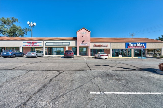 2210 E Highland Avenue, San Bernardino, California 92404, ,Commercial Sale,For Sale,2210 E Highland Avenue,CRDW22099136